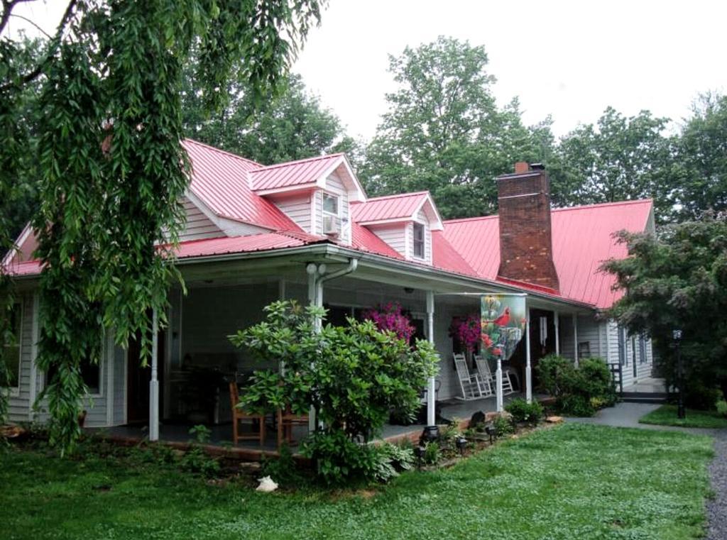 Blue Ridge Manor Bed And Breakfast Fancy Gap Buitenkant foto