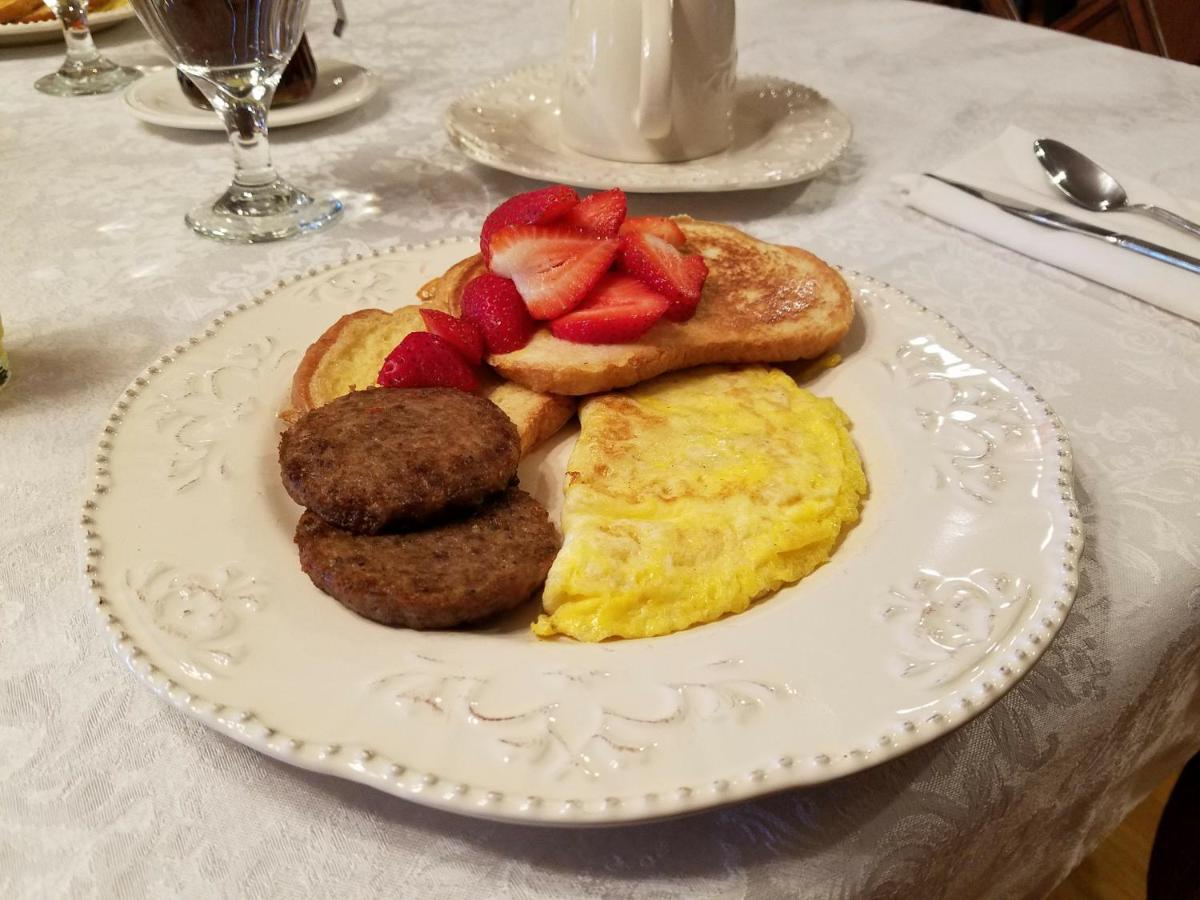Blue Ridge Manor Bed And Breakfast Fancy Gap Buitenkant foto
