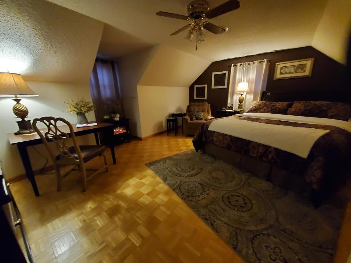Blue Ridge Manor Bed And Breakfast Fancy Gap Buitenkant foto