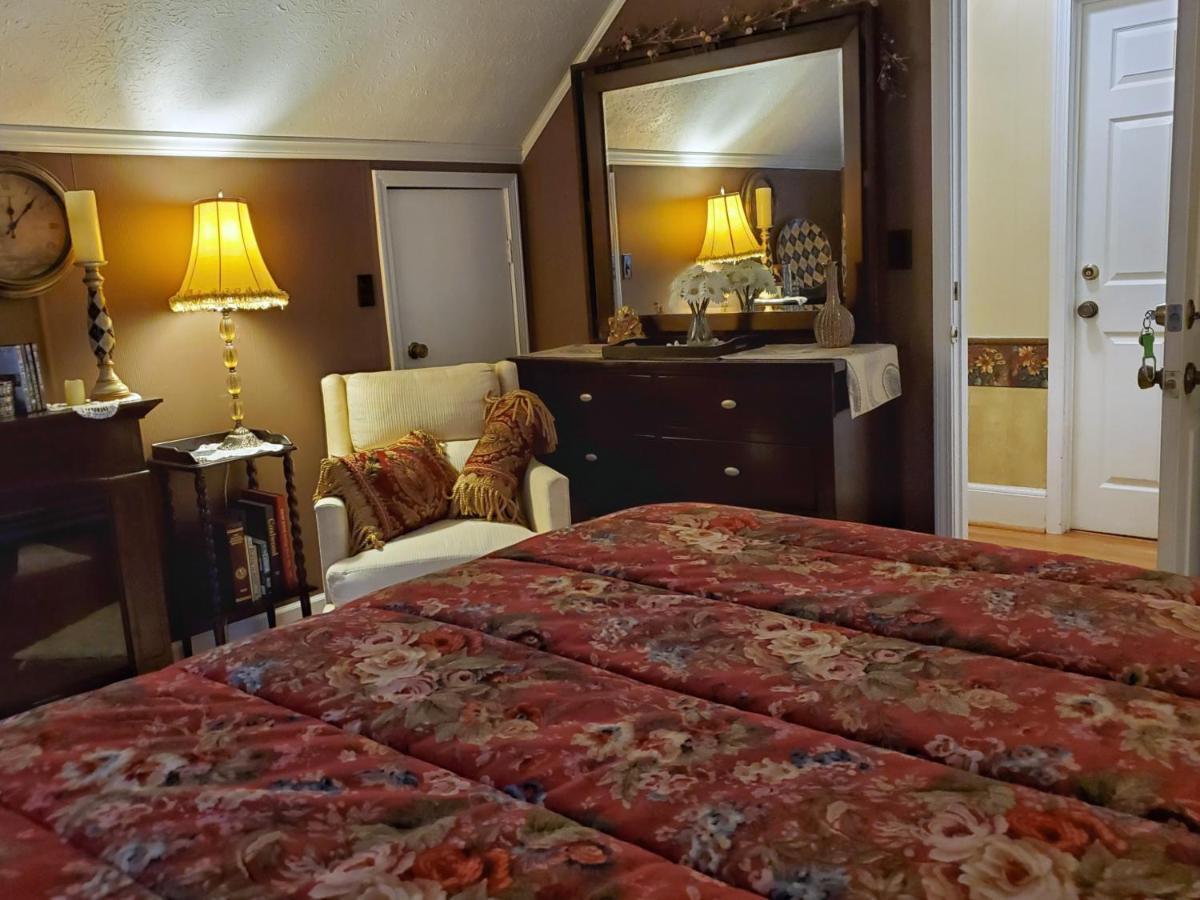 Blue Ridge Manor Bed And Breakfast Fancy Gap Buitenkant foto