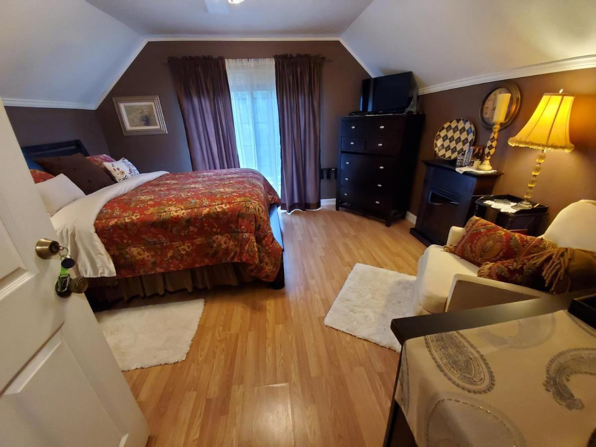 Blue Ridge Manor Bed And Breakfast Fancy Gap Buitenkant foto