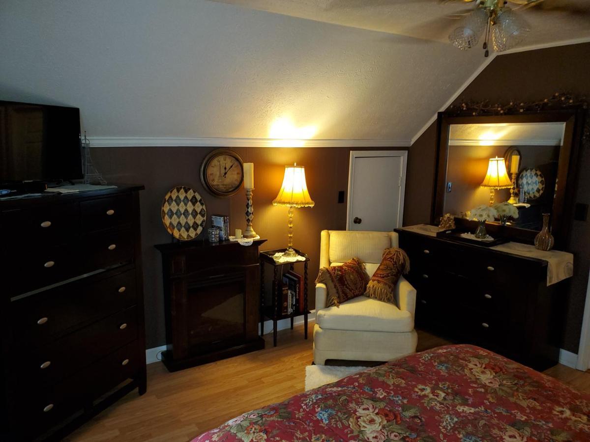 Blue Ridge Manor Bed And Breakfast Fancy Gap Buitenkant foto