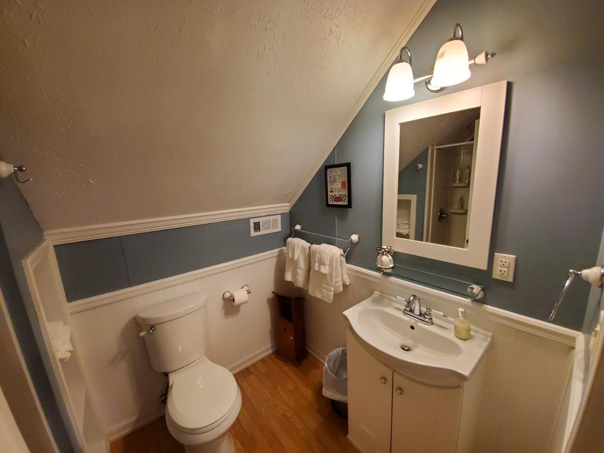 Blue Ridge Manor Bed And Breakfast Fancy Gap Buitenkant foto