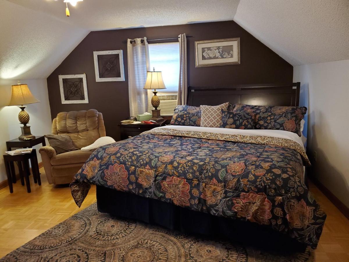 Blue Ridge Manor Bed And Breakfast Fancy Gap Buitenkant foto